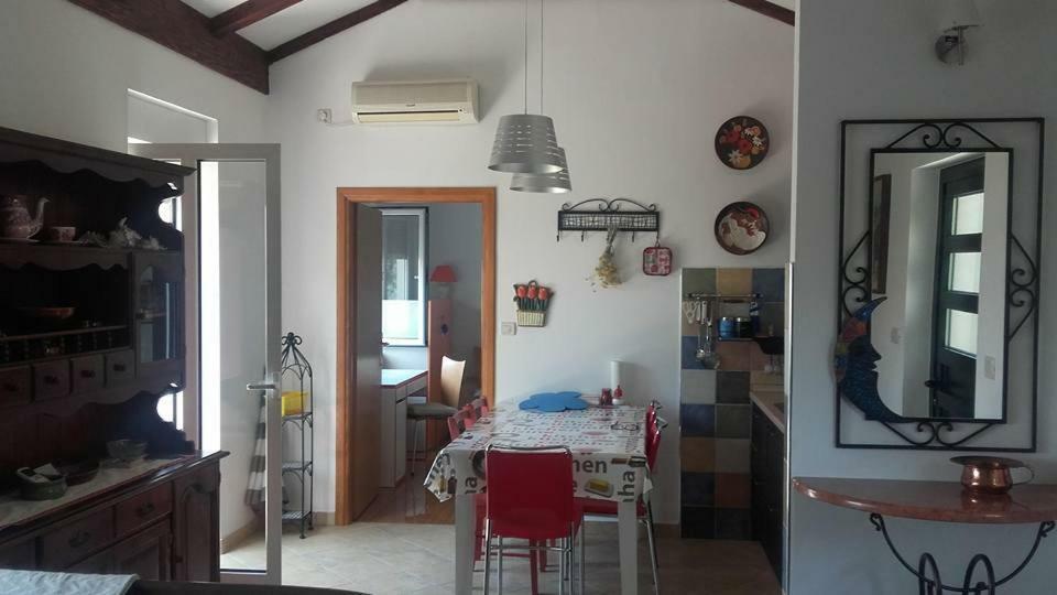 Apartman Ilonka Apartment โนวีวีโนดอลสกี ภายนอก รูปภาพ