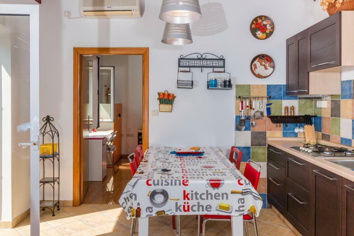 Apartman Ilonka Apartment โนวีวีโนดอลสกี ภายนอก รูปภาพ